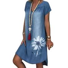 Женское джинсовое платье, с коротким рукавом и принтом хризантемы 2024 - купить недорого