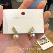 ​ZDMXJL 2021 New Fashion Women's Earrings Fine Sweet Leaf Shape Pearl Earrings For Women Party Girl Jewelry Gifts Wholesale 2024 - buy cheap