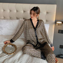 Conjunto de Pijamas de lujo para Mujer, ropa de dormir con estampado de letras cruzadas doradas, de seda de hielo, para el hogar de manga larga, primavera 2021 2024 - compra barato