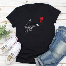 Camiseta de manga corta con estampado de pistola de mano para mujer, camiseta k-pop coreana con corazón de dedo, camiseta feminista de estética de verano, camiseta divertida con gráfico de San Valentín 2024 - compra barato