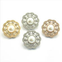 50 PCS Metal Flower-Shaped Diamond-Studded Pearl Buttons Hand-Sewn Fashion Jacket Buttons Decorative  20MM 25MM 2024 - buy cheap