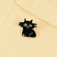 Мультфильм милые черные броши-кошки зеленые глаза Панк Эмаль булавки металлические забавные Ювелирные изделия Подарки для женщин Хэллоуин лацкан рюкзак значки 2024 - купить недорого
