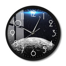 Reloj de pared de universo estrellado, Planeta, tierra y Luna, marco de aluminio negro, decoración del hogar, Control de voz, reloj de pared silencioso para dormitorio 2024 - compra barato