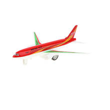 Сплав с литьем под давлением отступить игрушечный самолет, красный Цветной Boeing 777 модель самолета для детей, взрослых, Коллекционные вещи 2024 - купить недорого
