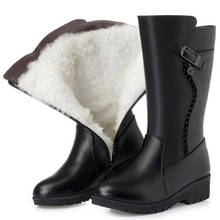 Botas de nieve de terciopelo y lana para mujer, zapatos de talla grande en tubo, cuñas planas de cuero de vaca, novedad, invierno, 2021 2024 - compra barato