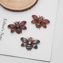 Exquisito broche retro de moda para mujer, broche de mariposa, abeja, polilla, accesorios, joyería de lujo 2024 - compra barato