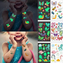 Tatuaje temporal a prueba de agua para niños, pegatina de Flores, mariposas, abejas, insectos, animales, tatuajes brillantes, arte para brazos 2024 - compra barato