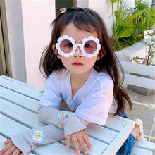 Детские милые Мультяшные солнцезащитные очки с цветами и сердцем, детские круглые очки, Детские Модные Цветные солнцезащитные очки для мальчиков и девочек, конфетные очки, 2021 2024 - купить недорого