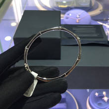 Pulseira quadrada de luxo feminina, pulseira prateada de zircônia cúbica, rebites e punhos, geométrica e octagonal para mulheres, joias estilosas 2024 - compre barato