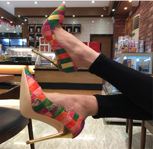 Zapatos de tacón de aguja con rejillas Multicolor para mujer, tacones de aguja con punta estrecha, elegantes, talla grande, Original 2024 - compra barato