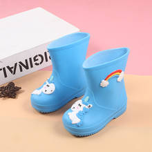 Botas de lluvia de unicornio para niños y niñas, zapatos de agua antideslizantes e impermeables, de goma y PVC, arcoíris, novedad 2024 - compra barato