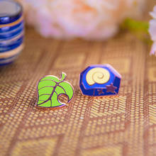 Cute Game Crossing Figure Keychain Pendant Badges Brooches PIN Metal Fossil Leaves Pin 2024 - buy cheap