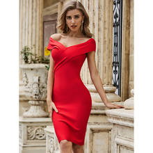 Женское мини-платье с открытыми плечами и V-образным вырезом 2024 - купить недорого