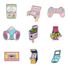 Broches de esmalte personalizados para jogos, pinos de desenho animado rosa roxo nostálgico, bolsa de broches com botão, joias da moda para amigos 2024 - compre barato