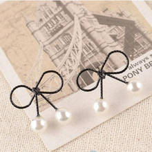 Korean Version Of The 2019 New Hot Fresh Fashion Wild Simple Personality Cute Bow Pearl Ladies Earrings Factory Wholesale 2024 - buy cheap
