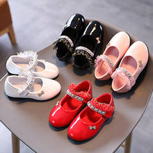 Zapatos blancos para niñas, calzado de boda, zapatos de princesa con perlas, de charol, zapatos Mary Jane ostentosos, planos, K229 2024 - compra barato