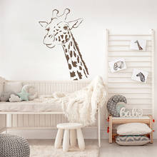 Новые жирафы, настенные наклейки, декор для детской комнаты, голова жирафа, художественная настенная виниловая наклейка, съемный постер в спальню с животными, украшение P354 2024 - купить недорого