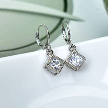 Простые маленькие серьги с геометрическим кристаллом серебряные серьги-капли в форме сердца женские аксессуары 2024 - купить недорого