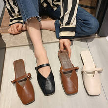Женские мюли на низком квадратном каблуке, однотонные кожаные туфли, пикантная повседневная обувь, с ремешком и пряжкой, сланцы 2024 - купить недорого