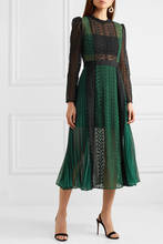 2019 Autumn new arrive green color pleated lace midi dress high quality 2024 - buy cheap