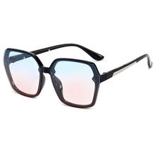 Винтажные Квадратные Солнцезащитные очки больших размеров, женские брендовые дизайнерские Роскошные ретро очки с черной оправой, женские солнцезащитные очки UV400 2024 - купить недорого