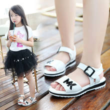 Sandalias de cuero para niñas, zapatos de playa antideslizantes de fondo suave para estudiantes, moda coreana, 1-16T, novedad de 2020 2024 - compra barato