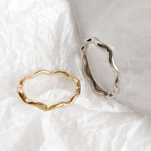 Onda de ouro cor prata metal dedo anel 2019 novo temperamento elegante moda simples anéis geométricos para mulheres festa jóias 2024 - compre barato
