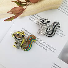 Pearl Hollow Rhinestone Squirrel Brooch Custom Corsage Retro Animal Brooches pin Bag Coat Sweater Lapel Jewelry Gifts for friend 2024 - buy cheap