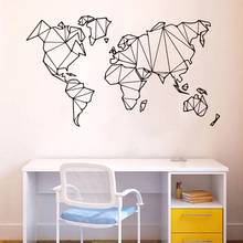 Arte mapa mundi geométrico, adesivo de parede em vinil para decoração de sala de estar, poster da decoração, mural de arte, papel de parede 2024 - compre barato