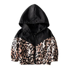 Jaqueta estilosa de outono para bebês, 1-7 anos, roupa externa com zíper de leopardo, manga longa, com capuz, costura, roupa casual 2024 - compre barato
