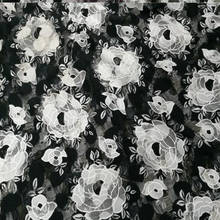 Tecido de renda linda preto/branco com fios de malha bordados com rosas flores tecido de rede elástica macia costura faça você mesmo vestido de casamento para mulheres 2024 - compre barato