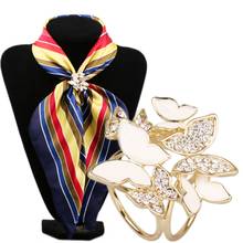 Broche con hebilla de bufanda tricíclica para mujer, mariposa salvaje, moda coreana, bufanda con diamantes de imitación para Azafata, joyería 2020 2024 - compra barato