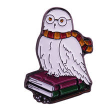 Snow owl-pin de solapa, Colección perfect witch o wizard 2024 - compra barato