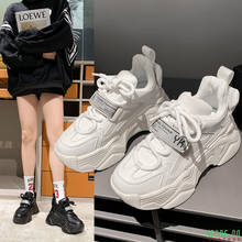 Zapatillas de deporte de diseño para Mujer, zapatos de plataforma con suela gruesa a la moda, color blanco, Invierno 2024 - compra barato