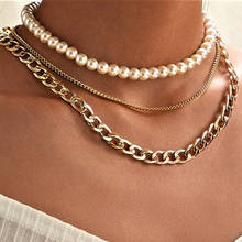 Женское многослойное ожерелье с искусственным жемчугом, модное Гламурное белое ожерелье с цепочкой в виде водной ряби, Подарочная бижутерия 2024 - купить недорого