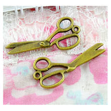 60pcs/lot Charms Barber Scissor 30x13mm Antique Bronze Plated Pendants Crafts Making Findings Handmade Jewelry DIY For Necklace 2024 - buy cheap