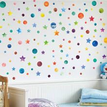 Pegatinas de pared de PVC con estrellas y círculos de colores para habitación de niños, pegatinas de muebles para sala de estar, decoración del hogar, calcomanía de pared 2024 - compra barato