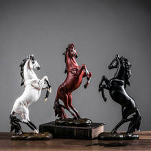 Estátua de cavalo de resina, arte, estatuetas de animais, acessórios de decoração para escritório, casa, escultura de cavalo, acessórios de decoração para casa 2024 - compre barato