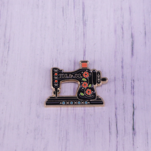 Gorgeous retro sewing machine badge a must have for any seamstress sewer 2024 - buy cheap