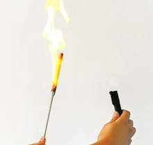 Огнеупорный фонарик для появляющегося тростника (доступно 7 цветов), фокусы для сцены, волшебный огонь, волшебная палочка, искусственная Комедия 2024 - купить недорого