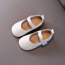 Zapatos de princesa para niñas pequeñas, zapatillas de cuero informales de fondo suave, calzado individual, color caqui, beige y negro 2024 - compra barato