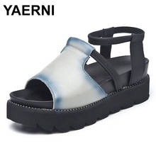 YAERNI-sandalias de cuña con remaches para mujer, zapatos retro de piel auténtica con punta abierta y plataforma, de verano 2024 - compra barato