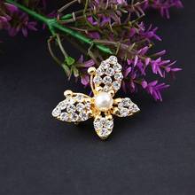 Fashion Exquisite Sweet Sparkling Rhinestone Butterfly Brooch Pin Cute Pearl Bee Brooch Sweater Suit Brooch Womens Jewelry Gift 2024 - buy cheap