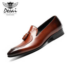 Sapatos masculinos de primeira camada de couro de alta qualidade sapatos de couro genuíno artesanal sapatos de deslizamento apontados estilo britânico borla mocassins masculino 2024 - compre barato