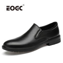 Sapatos masculinos de couro natural feito à mão, calçado social para homens de negócios, sapatos baixos, sapatos clássicos para área externa 2024 - compre barato