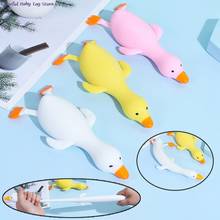 1pc diversão aleatória tpr bonito dos desenhos animados pato alívio do estresse squeever bola reliever squish brinquedo animal anti-stress para crianças presentes adultos 2024 - compre barato