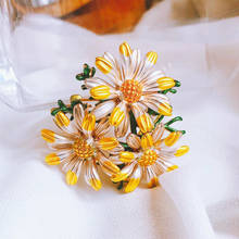 Daisy Flower Badges Brooches Enamel Pin Flower Brooches For Women Jewelry Fashion Metal Brooch Scarf Clip Collar Accessories 2024 - buy cheap