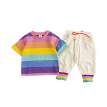Conjunto de roupas de verão para bebês, meninos e meninas, roupas infantis para crianças pequenas, trajes de algodão, camiseta de arco-íris, calções de alça, 2 peças 2024 - compre barato