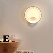 Современная круглая светодиодная настенная лампа, светильник с белым рисунком для спальни, прикроватный Металлический Алюминиевый Настенный бра 2024 - купить недорого