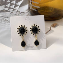 Pendientes colgantes de acrílico con diamantes de imitación para mujer y niña, aretes clásicos, elegantes, color negro, barroco, Vintage 2024 - compra barato